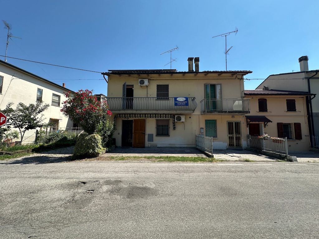 G512a Vendita a San Martino in Argine Vendita a San Pietro Capofiume