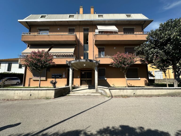 A329a Vendita a San Martino in Argine