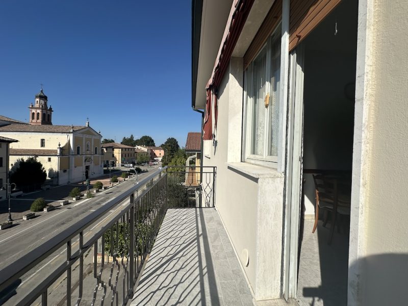 A327h Vendita a Santa Maria Codifiume