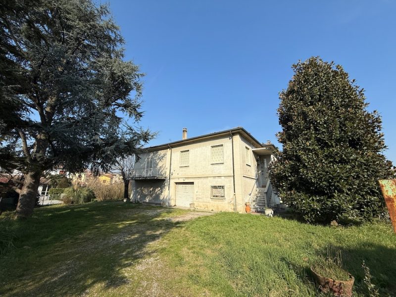 G486e Vendita a Molinella