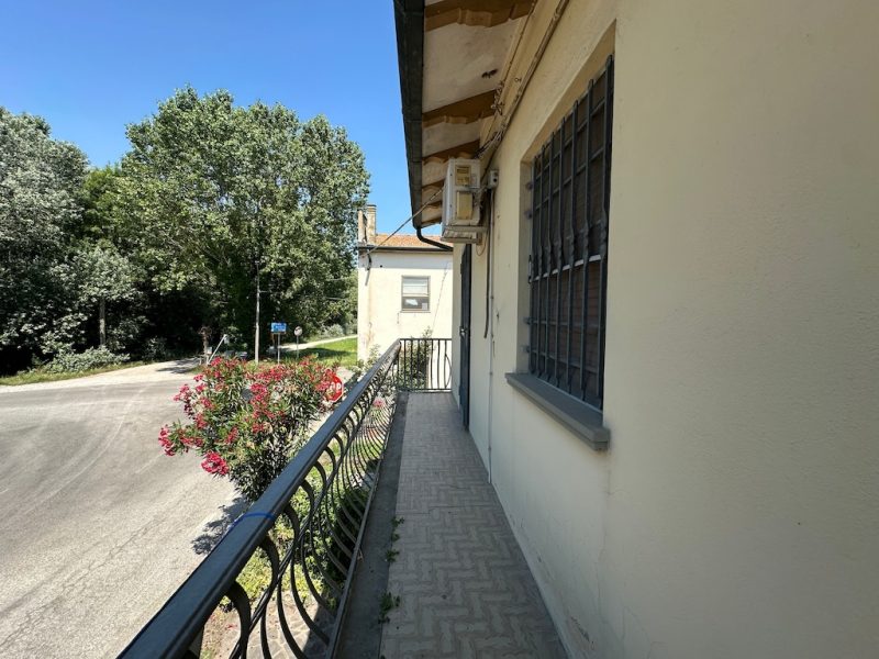 G512z Vendita a San Martino in Argine Vendita a San Pietro Capofiume