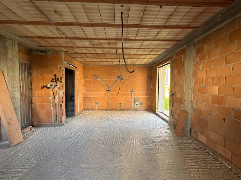 H106-f vendita a Santa Maria Codifiume
