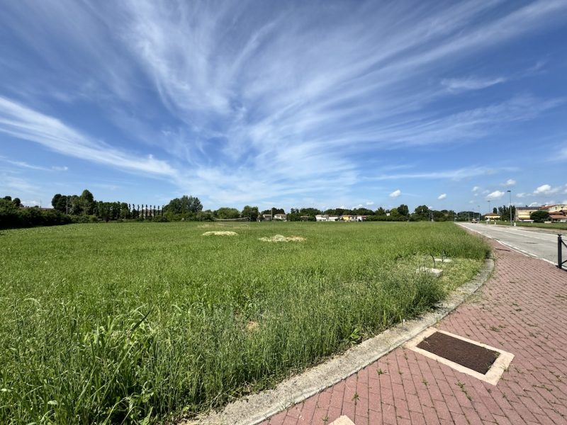 L083n vendita a Santa Maria Codifiume